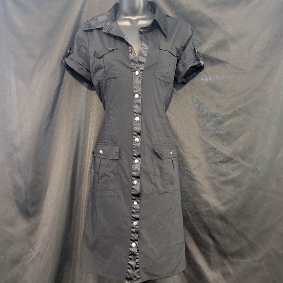 AGB Dresses & Skirts - AGB Black Button-Down Midi Dress
